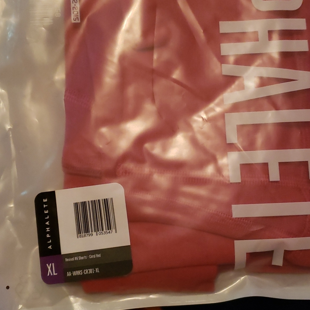 BNIB Alphalete R6 shorts Coral Red size XL